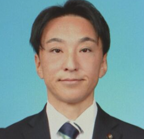 渡辺塁　証明写真